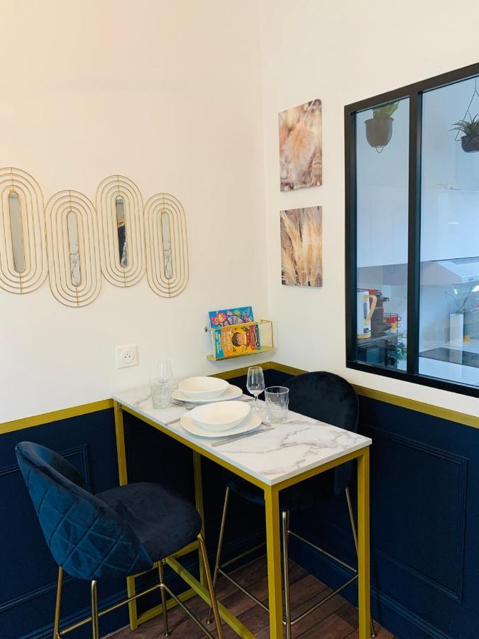 Homard & Fox, Le Feart, Avec Coin Terrasse & Barbecue Dinard